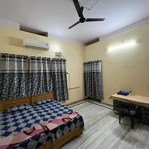 Vishwa Deva Varanasi